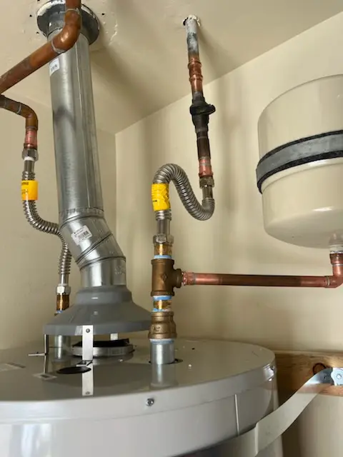 Water heater installation and plumbing repair in Thompson Riverview Terrace
